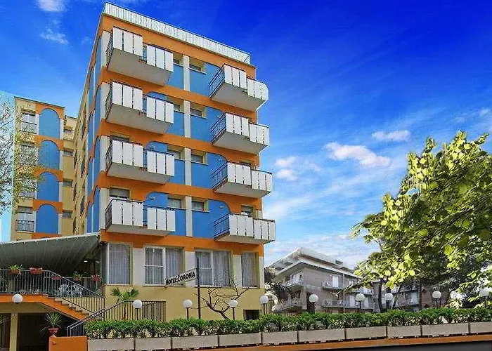 Hotel Corona מלון רימיני