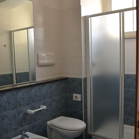 Hotel Corona 3*