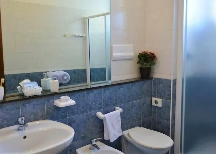 Hotel Corona 호텔