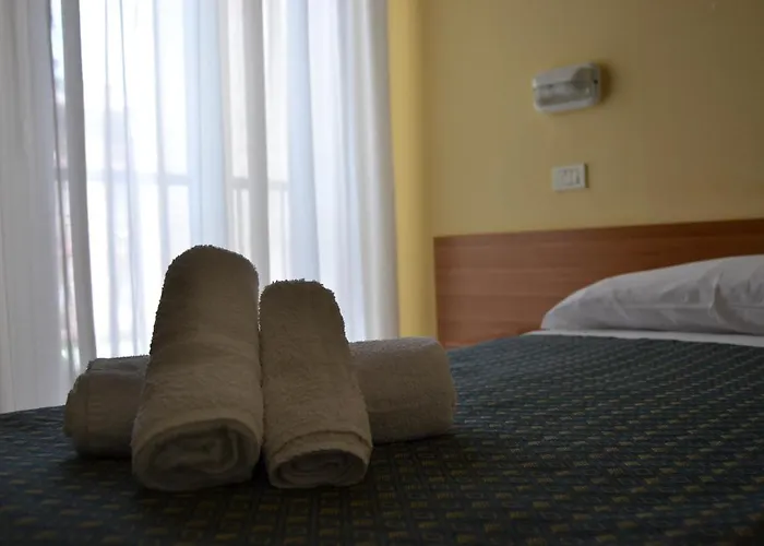 Hotel Corona 리미니