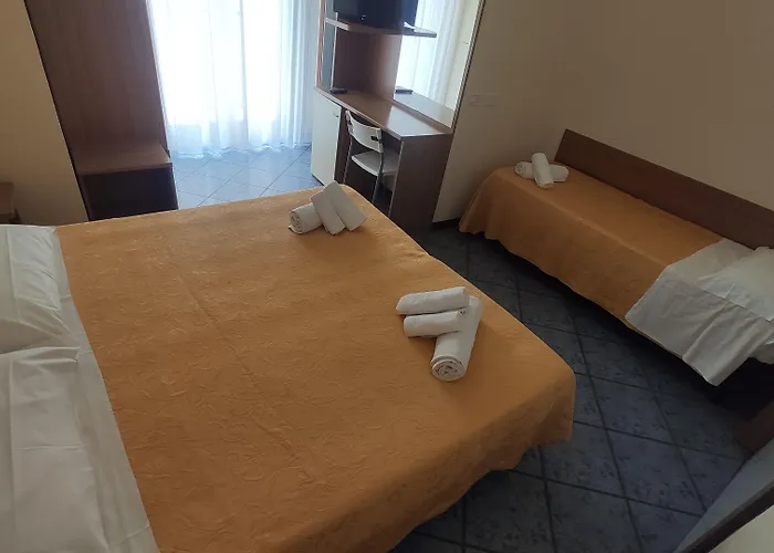 Hotel Corona 3*