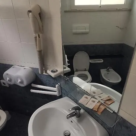 ホテル Hotel Corona リミニ