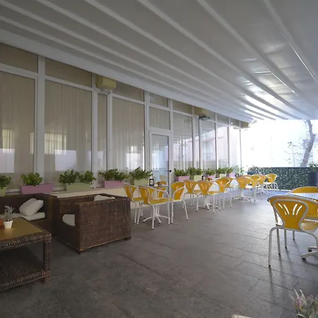Hotel Corona
